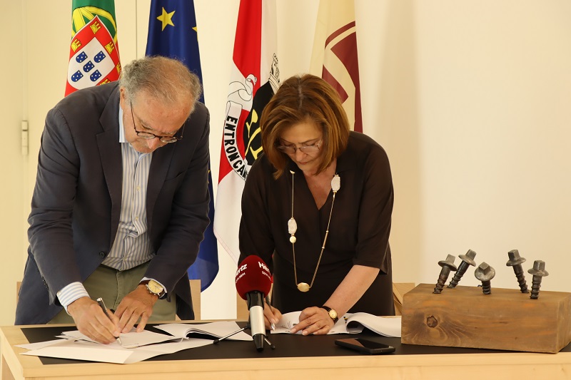 Município do Entroncamento e Fundação Museu Nacional Ferroviário assinaram Contrato de Subconcessão do Bairro do Boneco