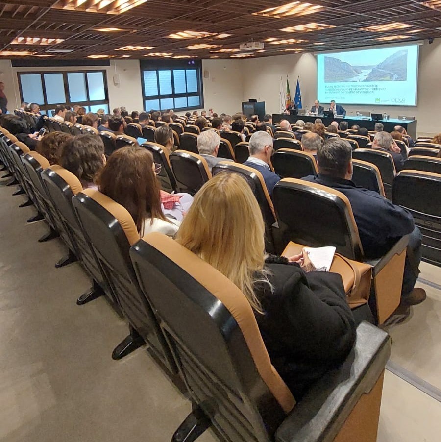 Entroncamento presente na sessão de trabalho sobre Plano Regional de Desenvolvimento Turístico da Região Centro